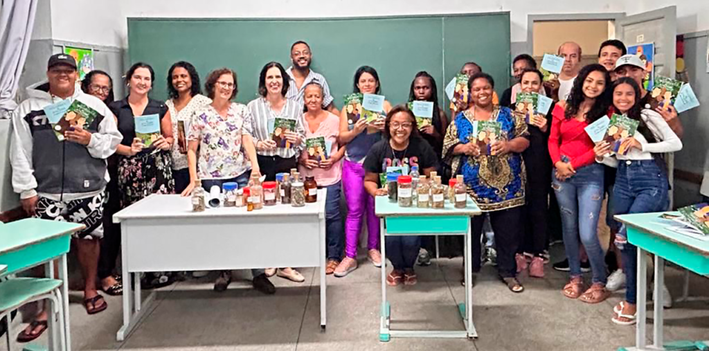 Plantas medicinais do Velosinho no grupo EJA de São João del Rei