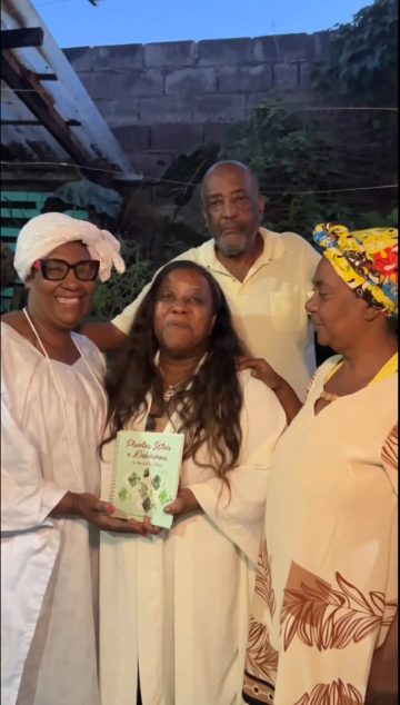 Ministra dos direitos humanos Macaé Evaristo divulga o nosso Encontro com os Guardiões, em Tiradentes.